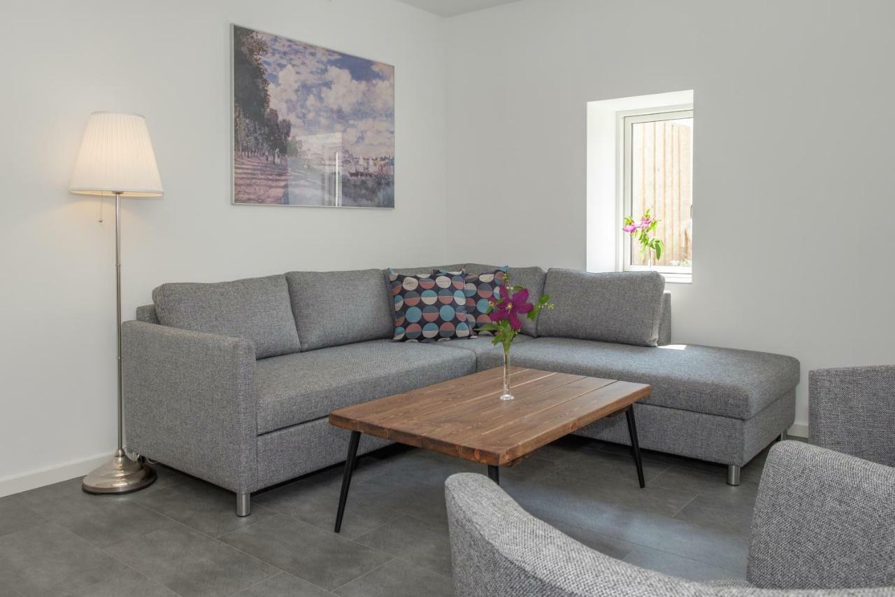 Molshojgard Apartment Knebel